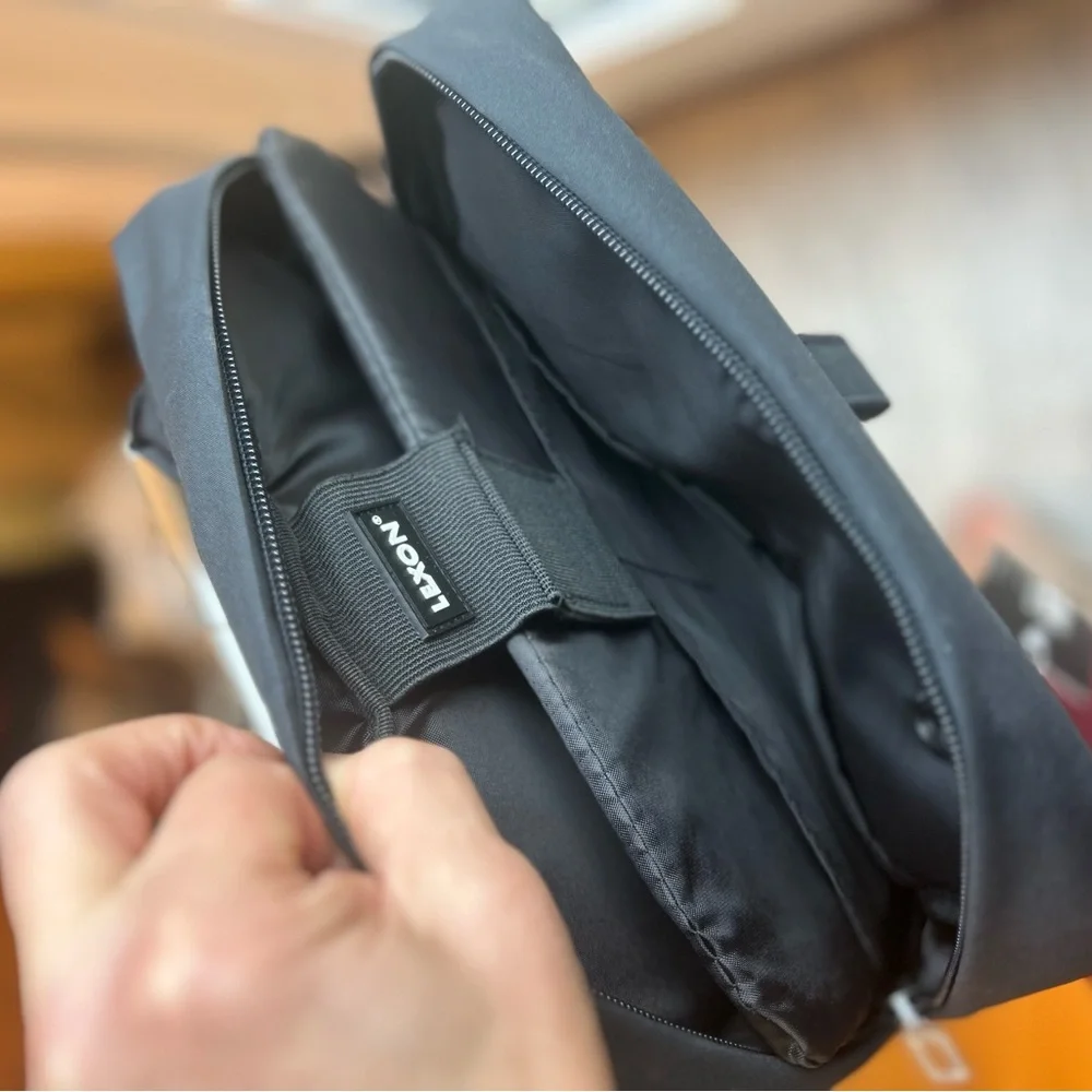 Title: NWT Lexon Modern Laptop Backpack Travel Bag Black Aluminum Handle